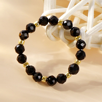 Go2boho Perlen-Stretchring für Damen, Schwarz-Graue Facettierte Perlen mit Goldenen Abstandshaltern, Zierlicher Verstellbarer Stapelbarer Schmuck