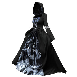 Disfraz de demonio de Halloween con capucha, disfraz largo negro elegante para mujer adulta - Product Image 2