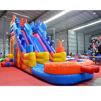 Château gonflable durable en PVC 6x3m avec toboggan sec et humide, thème blocs, souffleur d'air et kit de réparation, certification CE, à vendre
