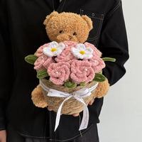 Ours en peluche personnalisé, poupée fleurie, aspect adorable, fabrication soignée, sûr pour les enfants, idéal pour l'affichage en supermarché