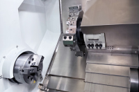 Tour CNC IHT625 pour le traitement de pièces de type arbre, utilisé dans les applications de fabrication de dispositifs médicaux