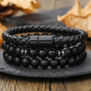 Bracelet en <span class=keywords><strong>pierre</strong></span> d'oeil <span class=keywords><strong>de</strong></span> tigre d'onyx noir naturel pour <span class=keywords><strong>homme</strong></span> avec bracelet tressé en cuir Fermoir magnétique Cadeau d'anniversaire protecteur pour lui - Product Image 2