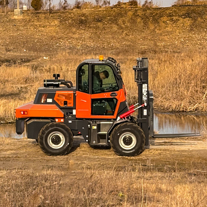 מלגזות שטח רב תכליתיות 3.5T 4T 5T 6T <span class=keywords><strong>7T</strong></span> 8T 10T 4X4 4Wd הידראוליות דיזל עם תורן תלת-שלבי לעבודה בשטח קשה - Product Image 1