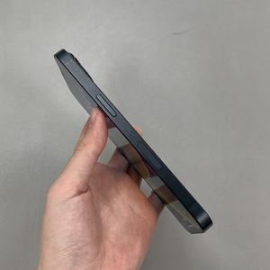 Smartphone Sbloccato di Alta Qualità, Bellissimi Telefoni Cellulari Usati di 13a Generazione, <span class=keywords><strong>iPhone</strong></span> <span class=keywords><strong>13</strong></span> Colore Nero <span class=keywords><strong>Apple</strong></span> - Product Image 3