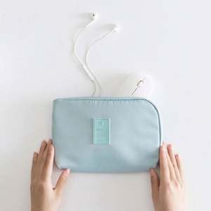 Bolsa de Almacenamiento de Accesorios Electrónicos Digitales de Viaje, Bolsa Organizadora de Cables de Datos Portátil y Ligera - Product Image 2