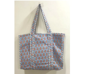 Sac fourre-tout matelassé floral imprimé à la main, réversible, en coton, réutilisable, grand sac à bandoulière, sac à main en tissu écologique - Product Image 1