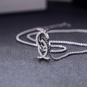 Collana con Anello a Forma di Bocca di Pesce in Acciaio Inossidabile alla Moda, Accessori di Gioielleria per Uomo - Product Image 1