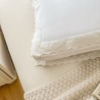 Oreiller de cou personnalisé en gros avec broderie, design en dentelle française, moelleux, écologique, 100% coton, fabrication standard