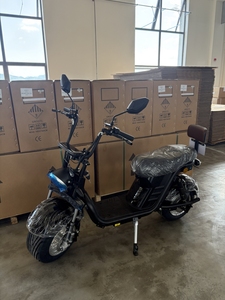 Entrepôt de Sao Paulo, vente chaude, <span class=keywords><strong>moto</strong></span> électrique Citycoco X12 sans balais, longue portée, amovible, entrepôt <span class=keywords><strong>europ</strong></span>éen, étanche, 1300 mm - Product Image 3