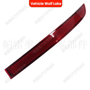 Lente de Luz Trasera para Volkswagen Touran 2006-2010, Forma de Menisco, Rojo Reflectante, LED Compatible 1T0945106A 1T0945105A - Product Image 3