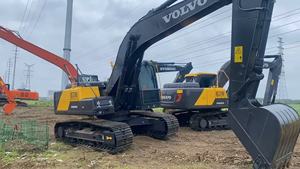 รถขุดตีนตะขาบ Volvo EC210 น้ำหนักใช้งาน 21 ตัน อุปกรณ์ก่อสร้างมือสอง ผลิตในเกาหลี รุ่นปี 2022 ความจุบุ้งกี๋ 1.1 ลูกบาศก์เมตร - Product Image 3