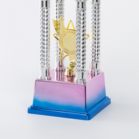 Nuevo diseño personalizado 4 postes trofeos de baile de Ballet de plástico trofeo de campeón para premio de Evento de competición