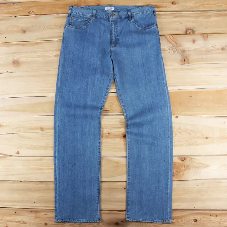 Misto magazzino vendita di liquidazione mens jeans stocklot