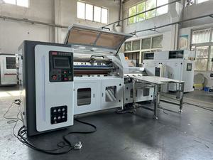 YL-801 rebobineuse entièrement automatique à quatre arbres pour ruban adhésif double face, ruban de masquage, ruban adhésif, polyester - Product Image 2