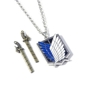 Anime Shingeki no Kyojin collar alas <span class=keywords><strong>de</strong></span> la libertad desmontable Mini arma colgante <span class=keywords><strong>de</strong></span> Metal ataque en Titán llavero - Product Image 2