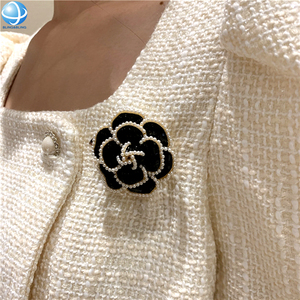 Broches en gros Camélia Noir, inspirées de la mode, broches de créateur <span class=keywords><strong>CC</strong></span>, bijoux de luxe pour femmes, épingles à logo GG célèbres - Product Image 3