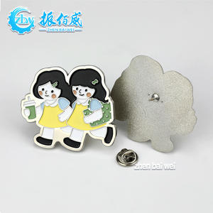 Broche en métal personnalisée en émail doux plaqué argent, motif personnage de dessin animé Good <span class=keywords><strong>Sisters</strong></span>, pour la maison <span class=keywords><strong>et</strong></span> l'école, vente en gros à prix abordable - Product Image 3