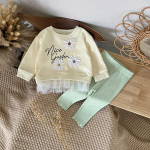 Set di 2 Pezzi per Neonata, <span class=keywords><strong>Abbigliamento</strong></span> Autunnale, Maglietta a Maniche Lunghe con Patch a <span class=keywords><strong>Margherita</strong></span> e Pantaloni Dritti - Product Image 4