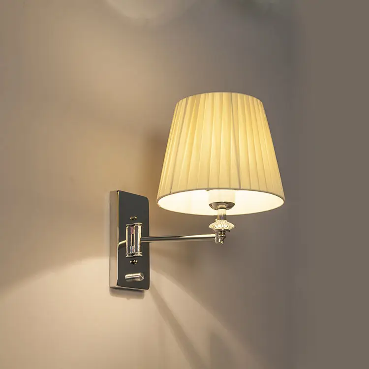 Moderna lampada da parete per interni,