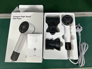 Mini Özel Marka BLDC Motorlu Yüksek Hızlı 110000 RPM Fırçasız Elektrikli Hızlı Kurutma Profesyonel İyonik Mini Saç Kurutma Makinesi Taşınabilir - Product Image 6