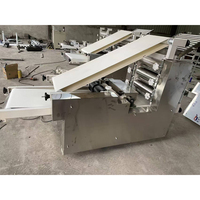 Machine automatique de formage de pain pita, machine de pressage de pâte à pain plat pour ligne de production de boulangerie