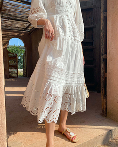 <span class=keywords><strong>Abito</strong></span> Casual 2024 donna di alta qualità a <span class=keywords><strong>mezza</strong></span> <span class=keywords><strong>manica</strong></span> bianca con scollo a V nuovo Design con bottone frontale ricamato <span class=keywords><strong>abito</strong></span> <span class=keywords><strong>lungo</strong></span> primavera/estate - Product Image 6