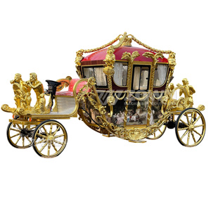 Voiture électrique haut de gamme dorée de style palais rétro pour le transport de passagers, idéale pour les jardins et les expositions commerciales - Product Image 1