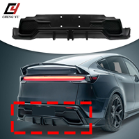 Diffuseur de pare-chocs arrière de style Yofer exceptionnel pour Tesla Model Y Juniper 2025+ en ABS noir brillant effet carbone – Kit extérieur amélioré