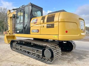 เครื่องจักรกลเคลื่อนย้ายดินมือสอง รถขุด Caterpillar Cat 320D3 GC น้ำหนัก 19.8 ตัน พร้อมชั่วโมงการทำงานต่ำ - Product Image 4