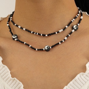 Collane a Doppio Strato con Perline Bianche e Nere in Stile Nazionale per Uomo e Donna, Gioielli con Catena Elastica Yin Yang Tai Chi - Product Image 1
