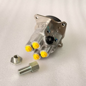 Katup Pilot Joystick Kontrol 702-16-01180 702-16-0165 702-16-05013 untuk Suku Cadang <span class=keywords><strong>Excavator</strong></span> PC200-6 PC200-7 PC220 PC240 <span class=keywords><strong>PC120</strong></span> PC60 - Product Image 2