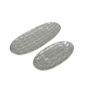 ชุดถาดรูปไข่ลายนูนสำหรับตกแต่งบ้านร้านอาหารโรงแรมถาดเสิร์ฟโลหะสีเงิน2ชุด - Product Image 4