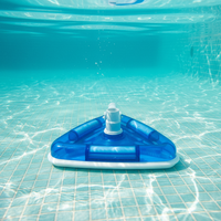 Dreieckiges Gusseisen-Reinigungswerkzeug mit Plastik-Saugnapf für Schwimmbäder, Hocheffizient und Tragbar, 30cm Seitenlänge
