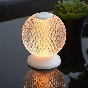 Lampe de chevet sans fil tactile en verre cristal haut de gamme, style luxe léger, veilleuse d'ambiance, ornement décoratif pour commode - Product Image 1