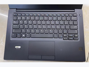 Portátil de 13.3 pulgadas Latitude 7390 i5-8250u 16+256, portátil empresarial y para el hogar - Product Image 2