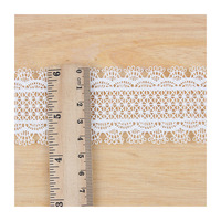 Pita Bordir RYL Hitam Putih Double Edge Hollow Lace Polyester yang Larut dalam Air untuk Gaun Pengantin