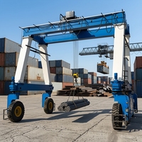 Grue portique sur pneus en caoutchouc portable de 10 à 50 tonnes, grue cantilever sans rail pour la construction et la manutention de conteneurs