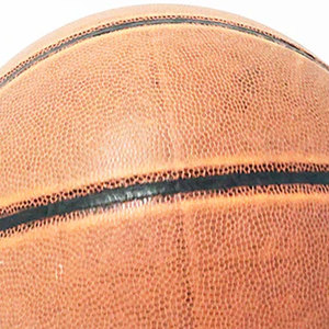 Ballons de basket en caoutchouc écologiques, durables et abordables, avec revêtement en PVC, chambre à air en caoutchouc naturel, pour usage intérieur/extérieur, tailles et couleurs personnalisables, logo sur mesure. - Product Image 4