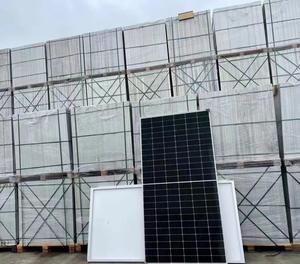 Paneles solares usados al por mayor Panel solar tipo N <span class=keywords><strong>de</strong></span> alta potencia y alta eficiencia 200W-715W Células solares baratas y sistemas solares - Product Image 1