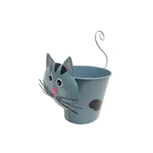 Unique Hand-Painted Animal Shaped Metal Flower Pot for Indoor and Outdoor Plant Display