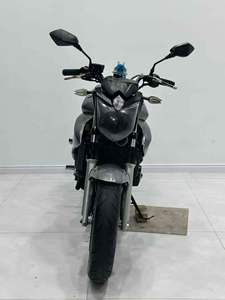 Yamaha XJ6, moteur quatre cylindres <span class=keywords><strong>de</strong></span> 600 cm³ refroidi par liquide à injection <span class=keywords><strong>de</strong></span> carburant, peinture et codes d'origine, modifié avec un échappement SC. - Product Image 3