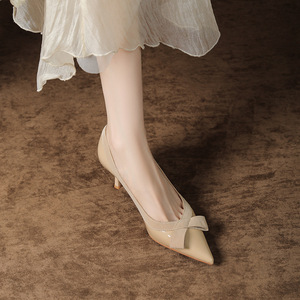 Scarpe da donna 2026 in pelle di pecora francese con tacco alto, modello 3356-19, a punta sottile, con fiocco, per l'autunno, eleganti e comode, a scollo basso, che non stancano i piedi - Product Image 1