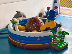 Nouveau design Vente à chaud Combinaison d'escalade de <span class=keywords><strong>tortue</strong></span> gonflable pour enfants en plein air Combinaison de trampoline commerciale de château de <span class=keywords><strong>rebond</strong></span> - Product Image 3
