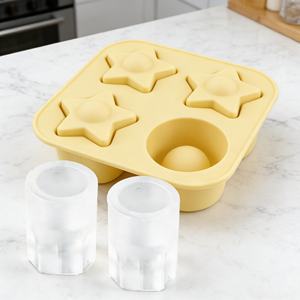 Moule à glaçons en silicone alimentaire à 4 cavités, réutilisable et écologique, pour gobelets et tasses - Vente en gros - Product Image 4