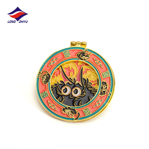 Longzhiyu Oriental mythique bête peint insigne en métal broche personnalisée pour Souvenir culturel ou cadeau de musée - Product Image 1