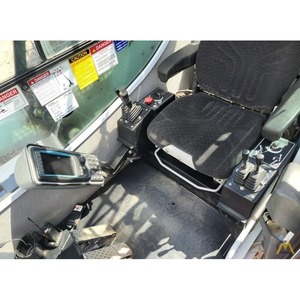 Grúa Móvil Manitex 30112S, Camión Peterbilt, Capacidad de Carga de 25 Toneladas, Motor de Bomba de Caja de Cambios para Construcción - Product Image 2