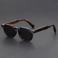 Lunettes de soleil unisexes UV400 de conception italienne, haut de gamme 2026, avec logo personnalisé, tendance, carrées, en plastique et métal CP