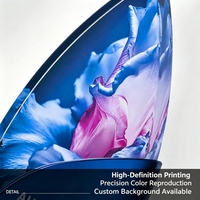 Trophée personnalisé en cristal K9 en forme de feuille avec impression UV couleur et plaque sur base noire, logo et image personnalisés