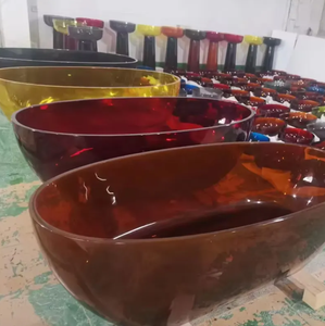 Baignoire de massage autoportante élégante en résine transparente, baignoire ergonomique pour se baigner, couleurs personnalisables pour hôtel moderne, spa, salle de bain - Product Image 4