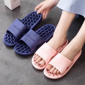 Chaussons d'intérieur à séchage rapide Chaussons de salle de bain respirants, doux et antidérapants pour hommes et femmes - Product Image 4